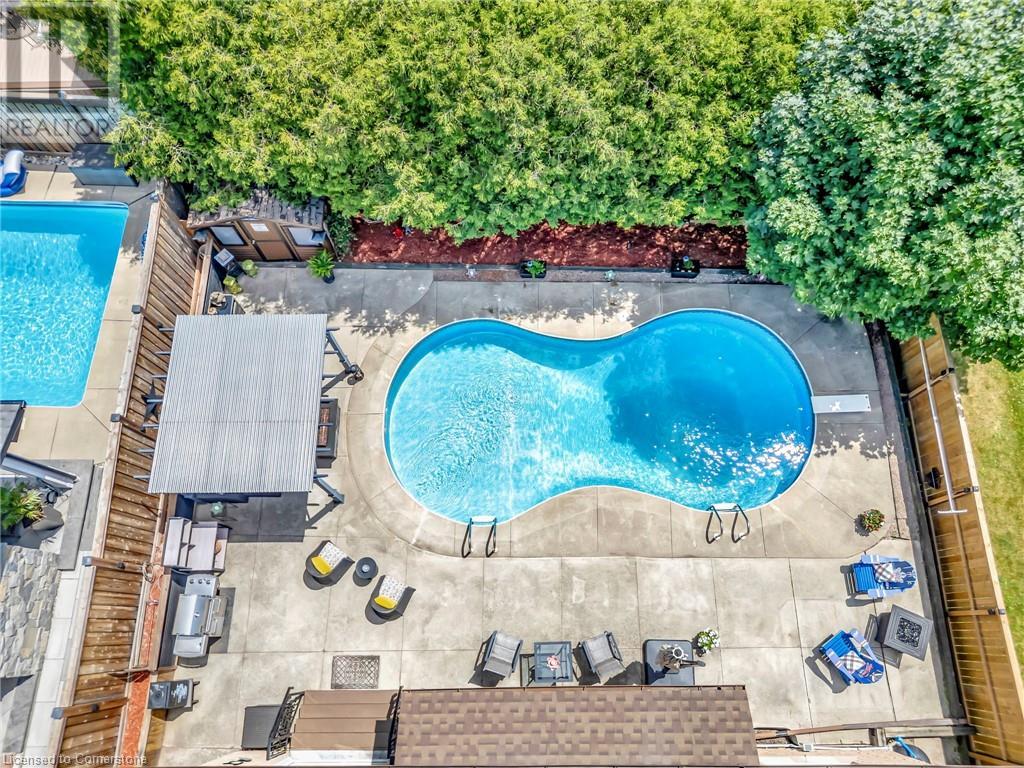 Photo 3 of 2325 Duncaster Drive, Burlington ON