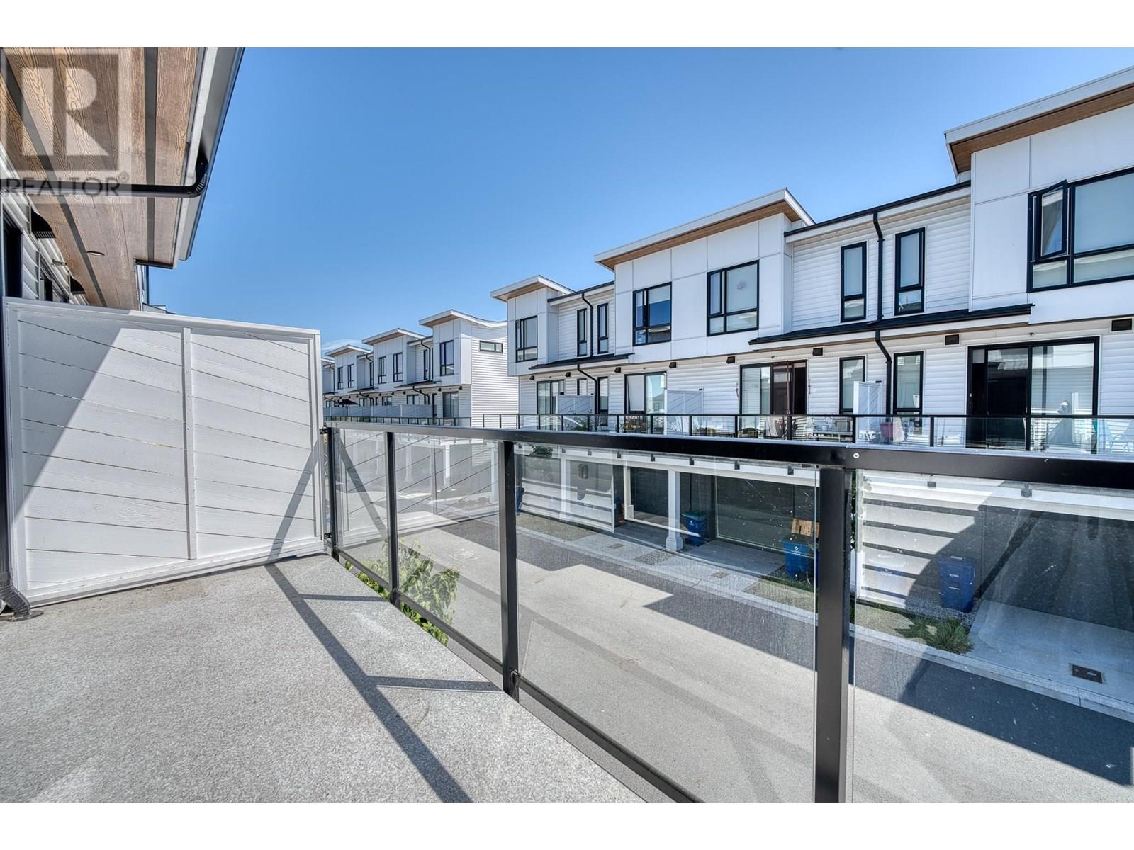 Photo 19 of 3 4745 Spruce Way, Tsawwassen BC