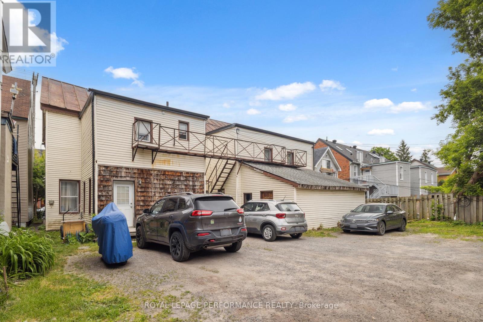 Photo 7 of 76 78 80 Cambridge Street N, Ottawa ON