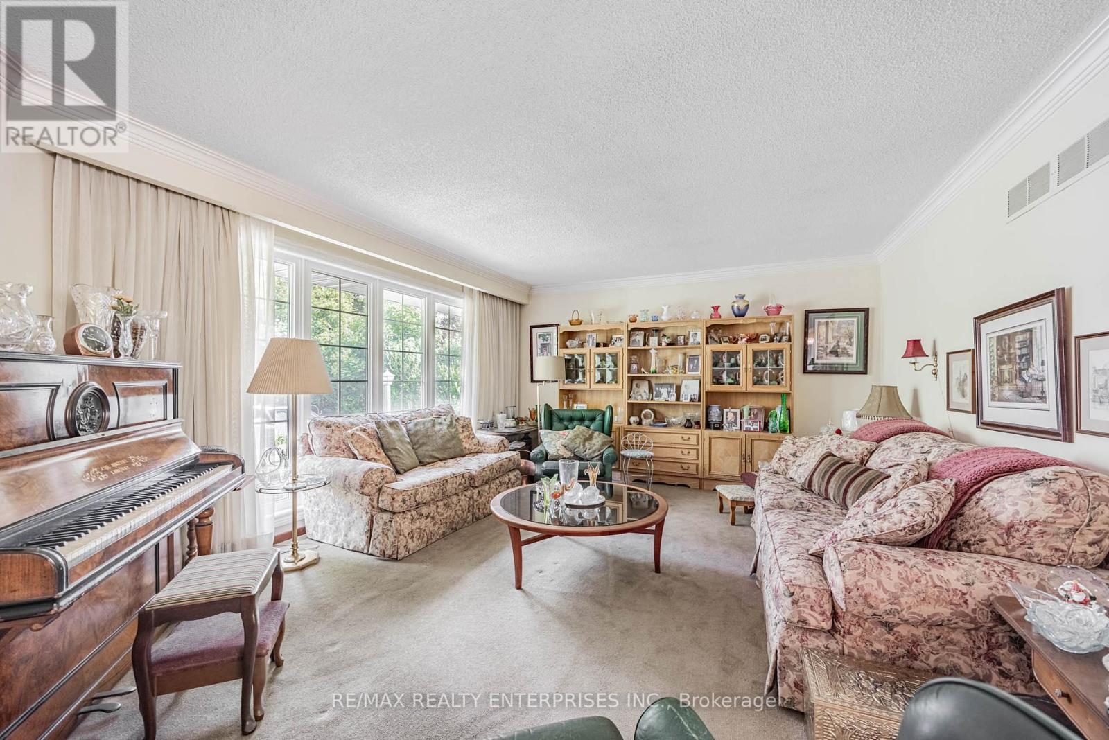 Photo 23 of 2739 Embleton Road, Brampton ON