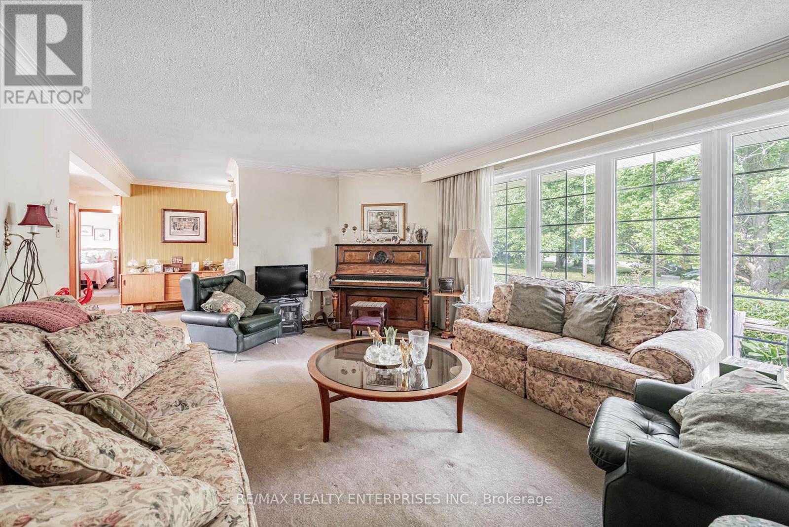 Photo 24 of 2739 Embleton Road, Brampton ON