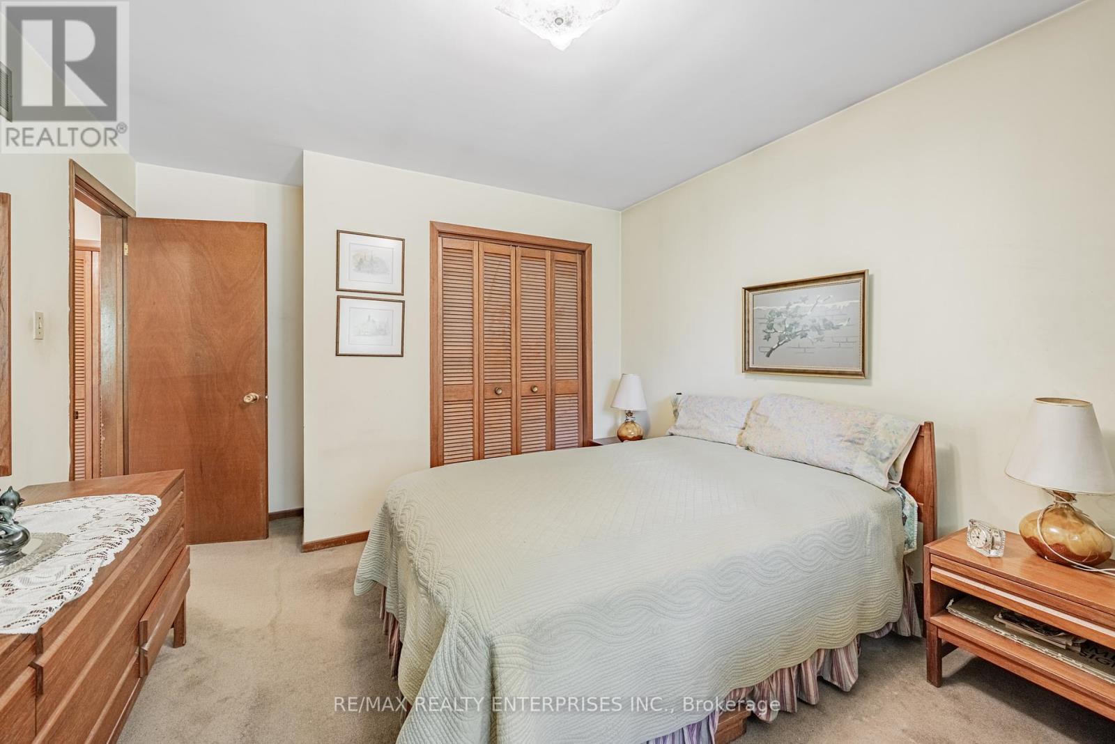 Photo 26 of 2739 Embleton Road, Brampton ON