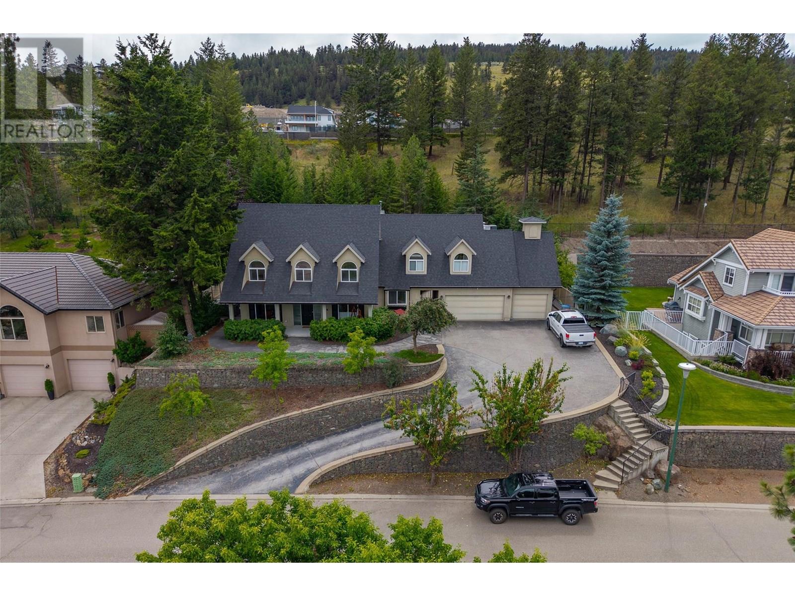 Photo 4 of 2175 Westerdale Court, Kamloops BC