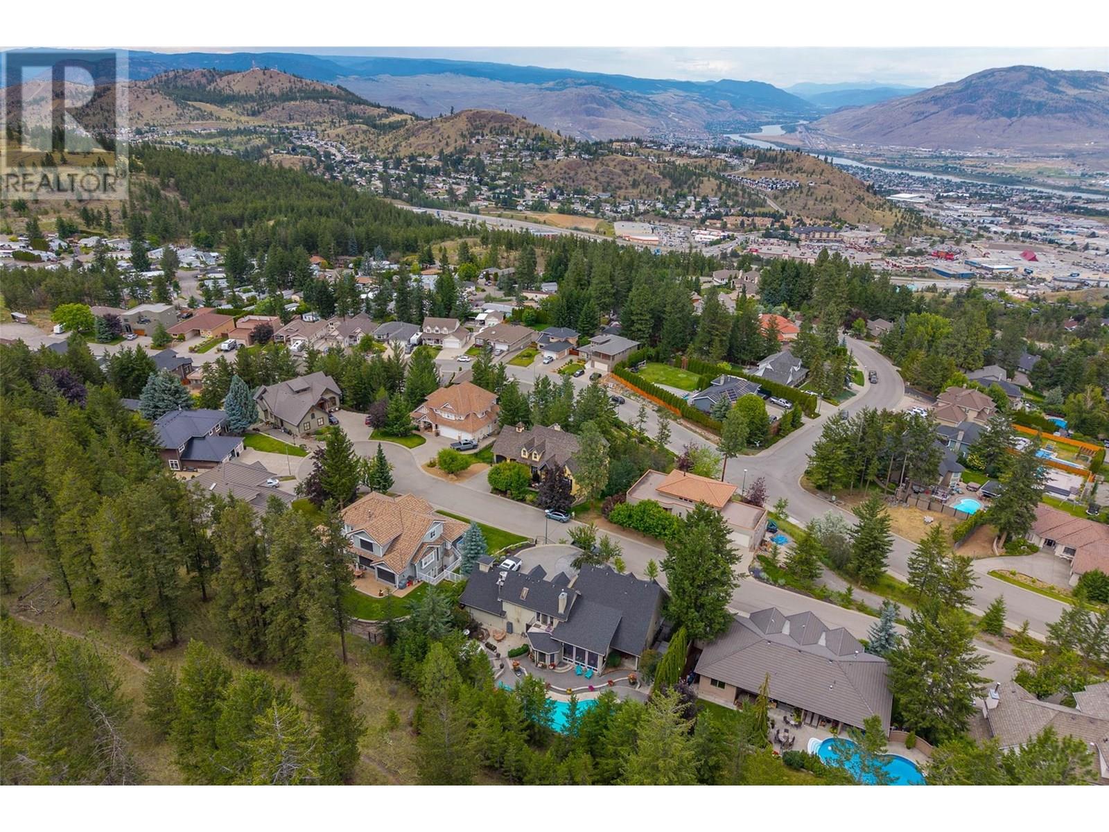 Photo 5 of 2175 Westerdale Court, Kamloops BC