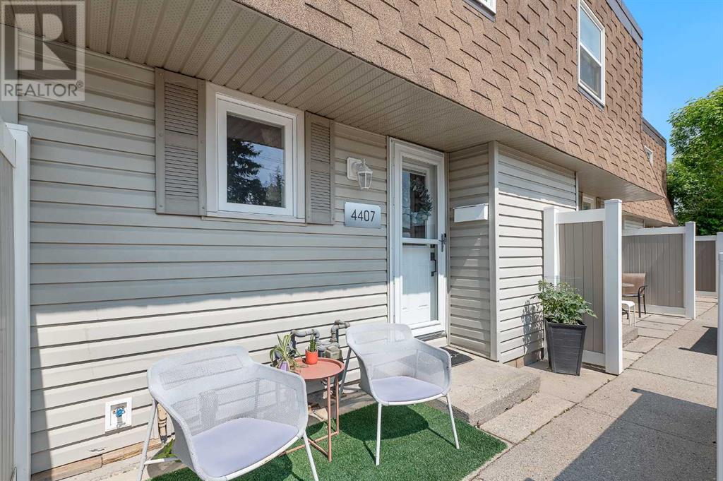 Single Family House for Sale in  Bow Trail SW Rosscarrock Calgary 