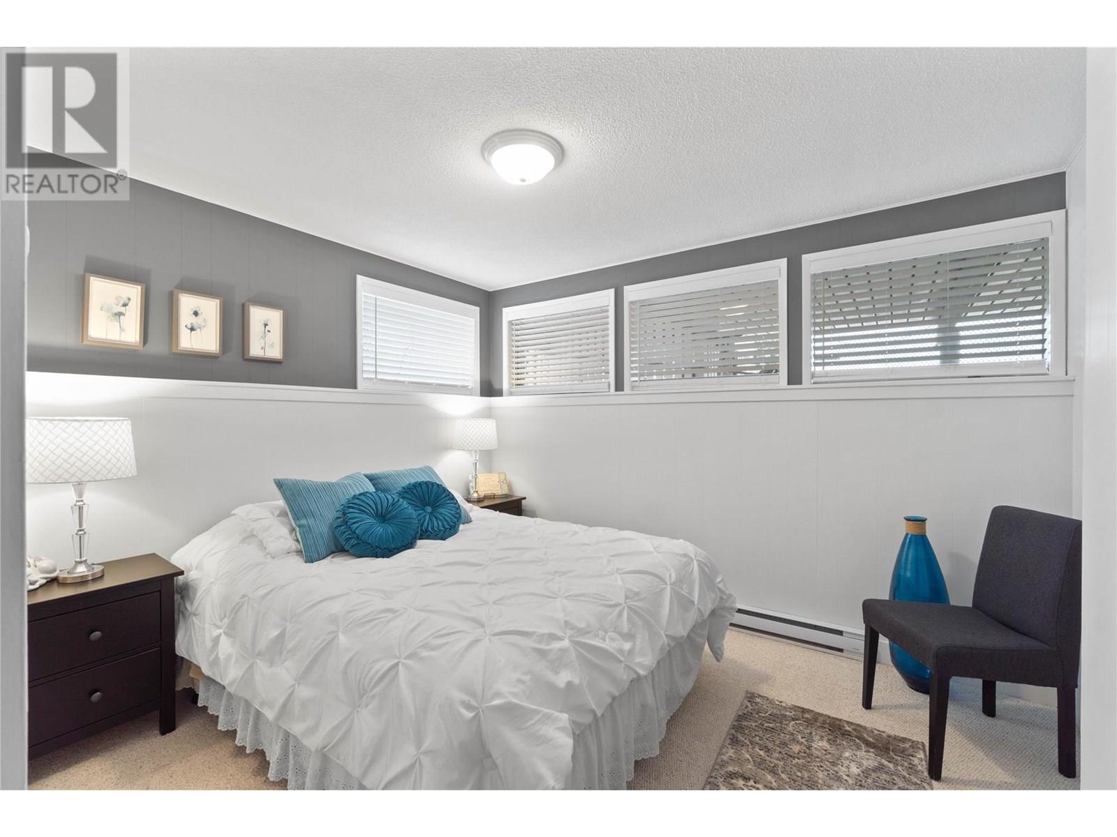 Photo 5 of 1836 Russet Wynd, Kamloops BC