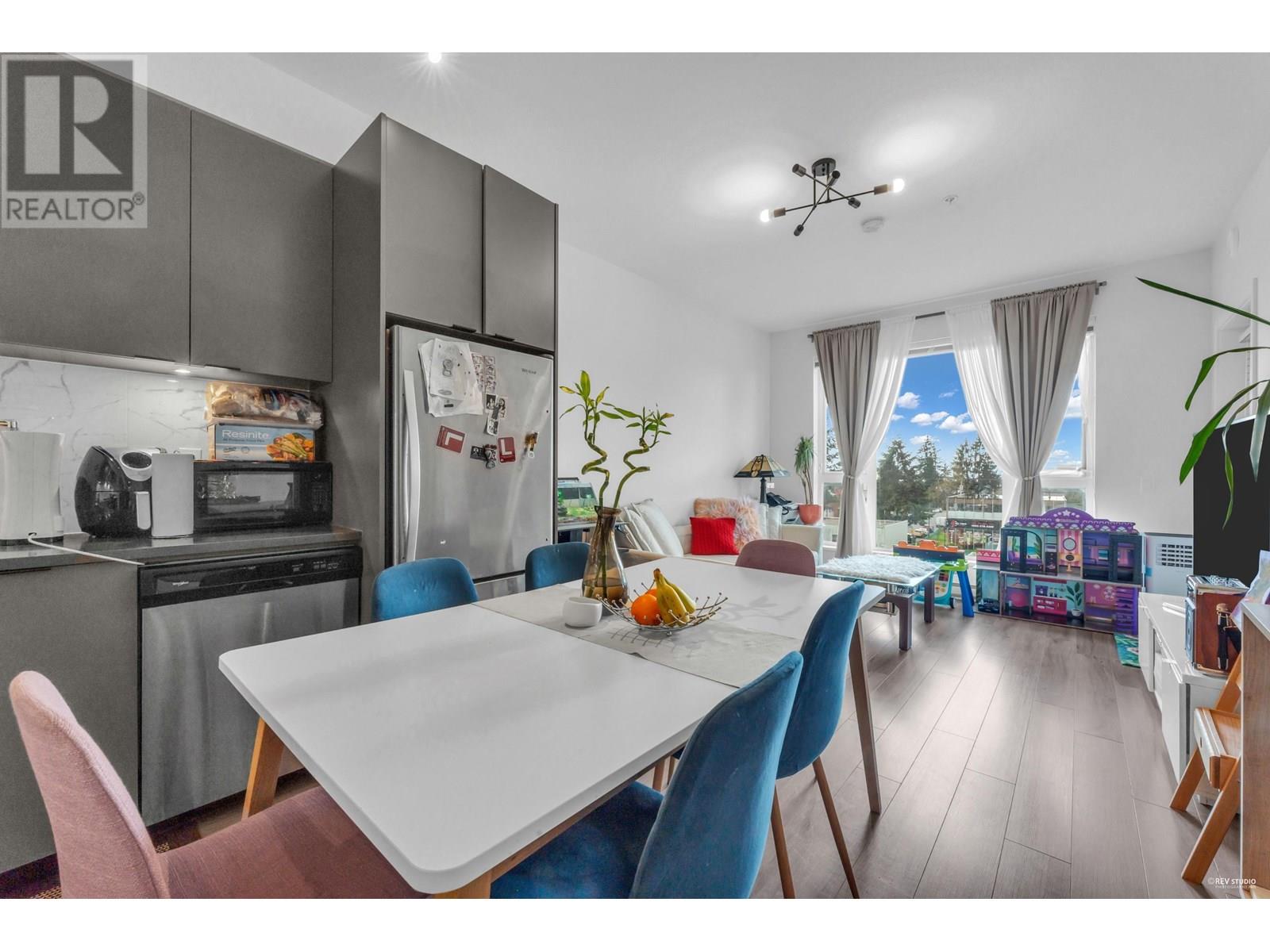 Photo 4 of Ph 47 5355 Lane Street, Burnaby BC