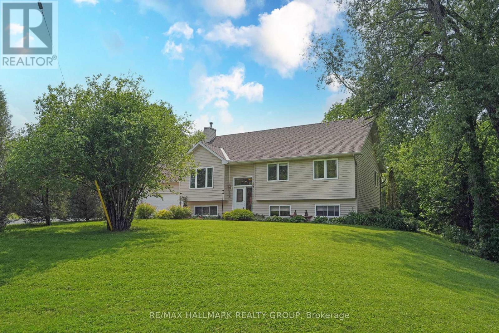 Photo 40 of 184 Old Pakenham Road, Ottawa ON