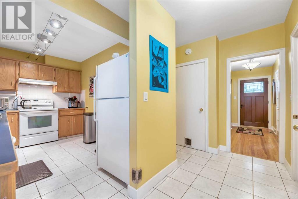 Single Family House for Sale in  Scarboro Avenue SW Scarboro Calgary 