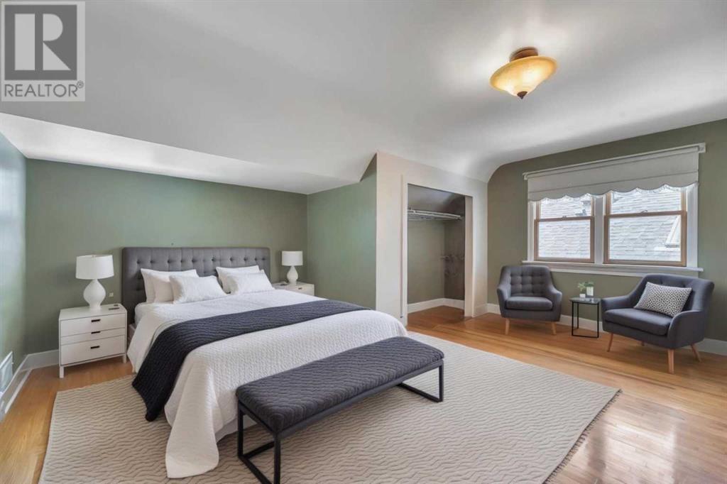 Single Family House for Sale in  Scarboro Avenue SW Scarboro Calgary 