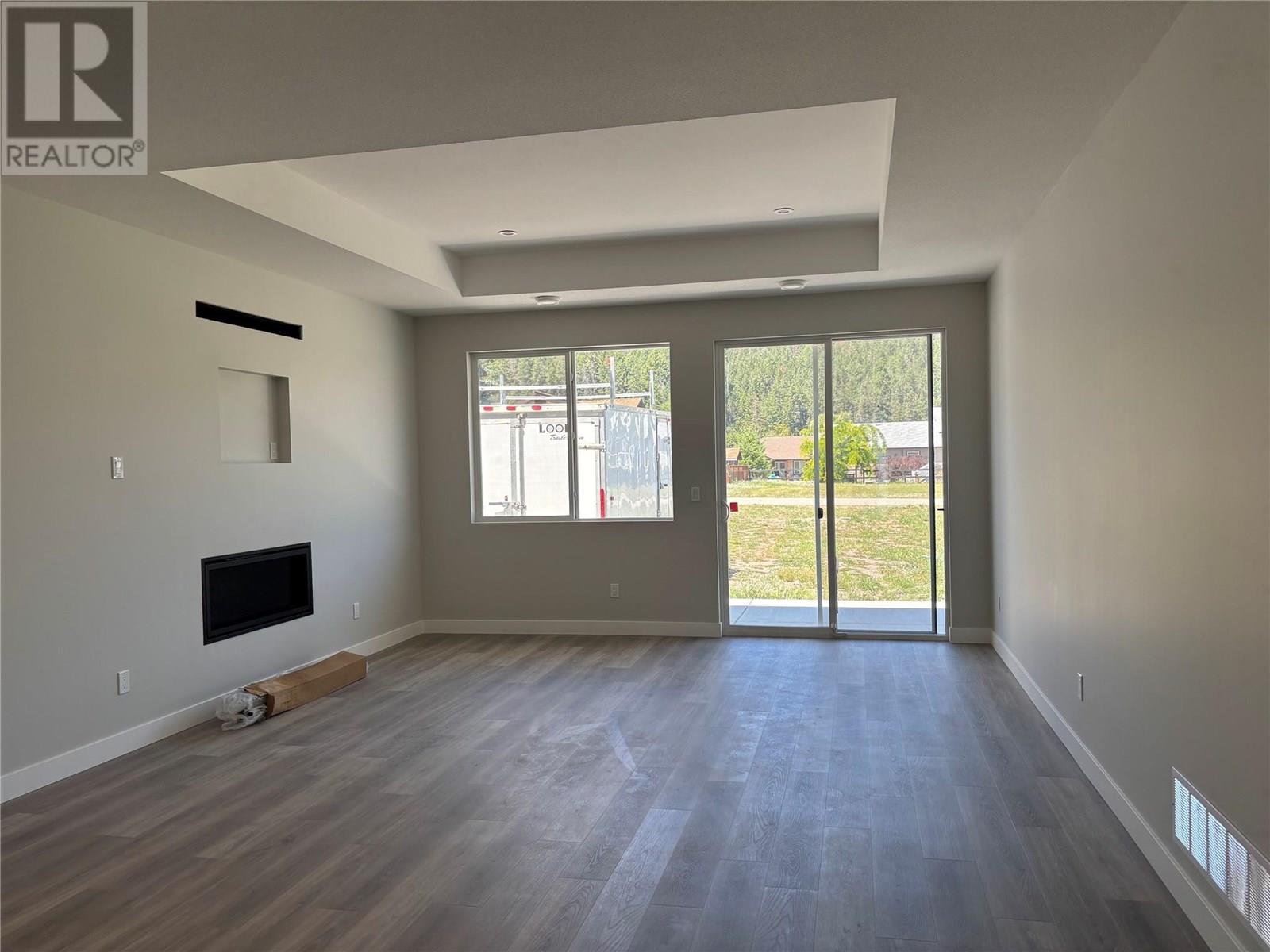 575 Meadowlark Avenue, Vernon