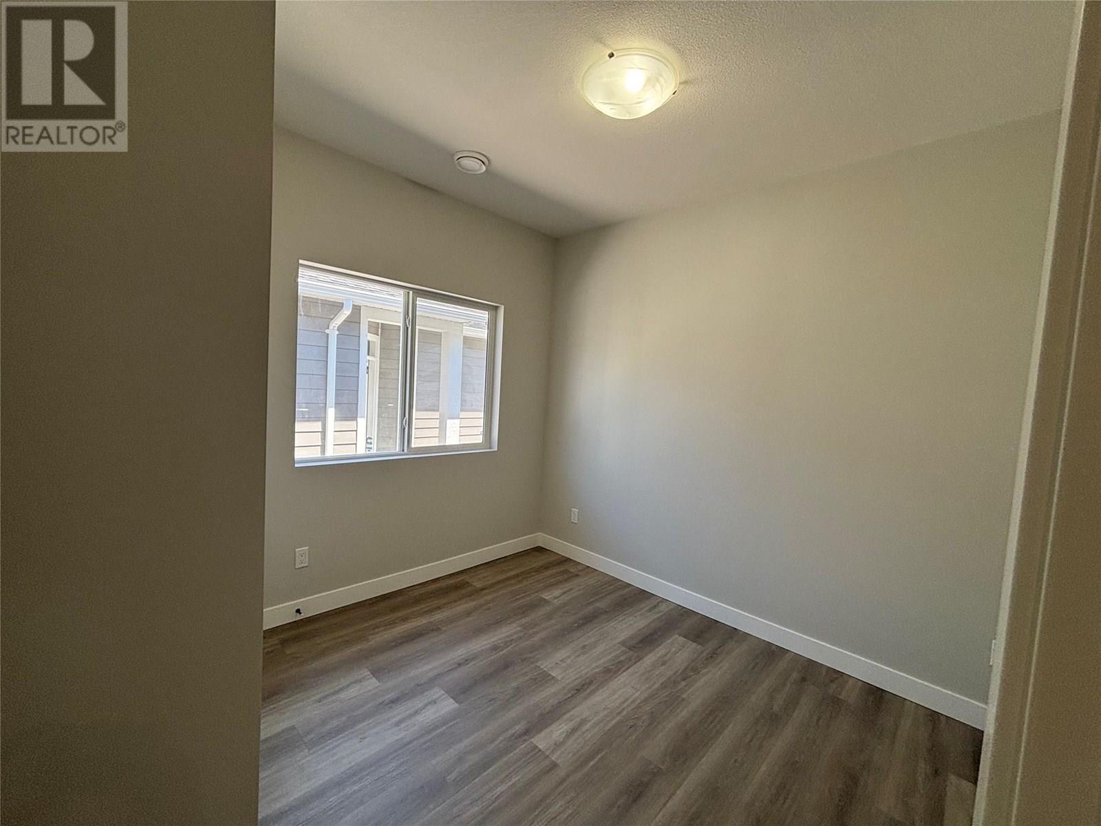 575 Meadowlark Avenue, Vernon