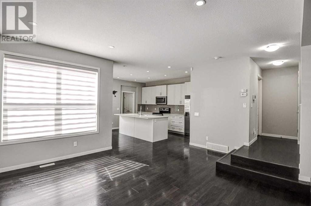 Photo 19 of 195 Masters Avenue Se, Calgary AB