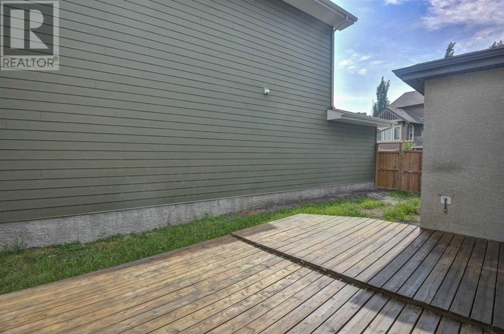 Photo 28 of 195 Masters Avenue Se, Calgary AB