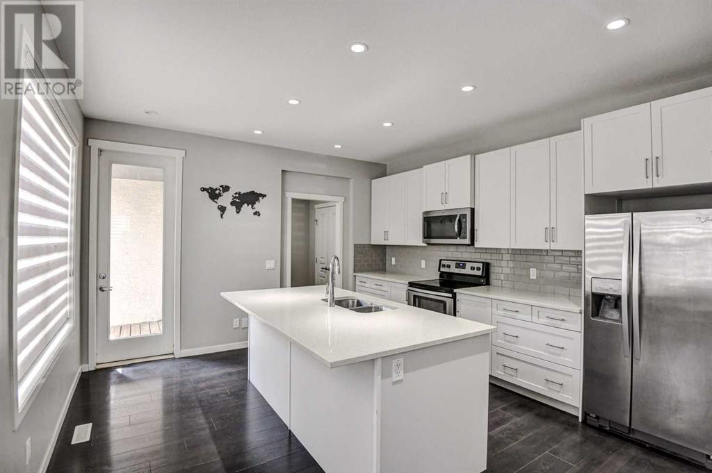 Photo 32 of 195 Masters Avenue Se, Calgary AB