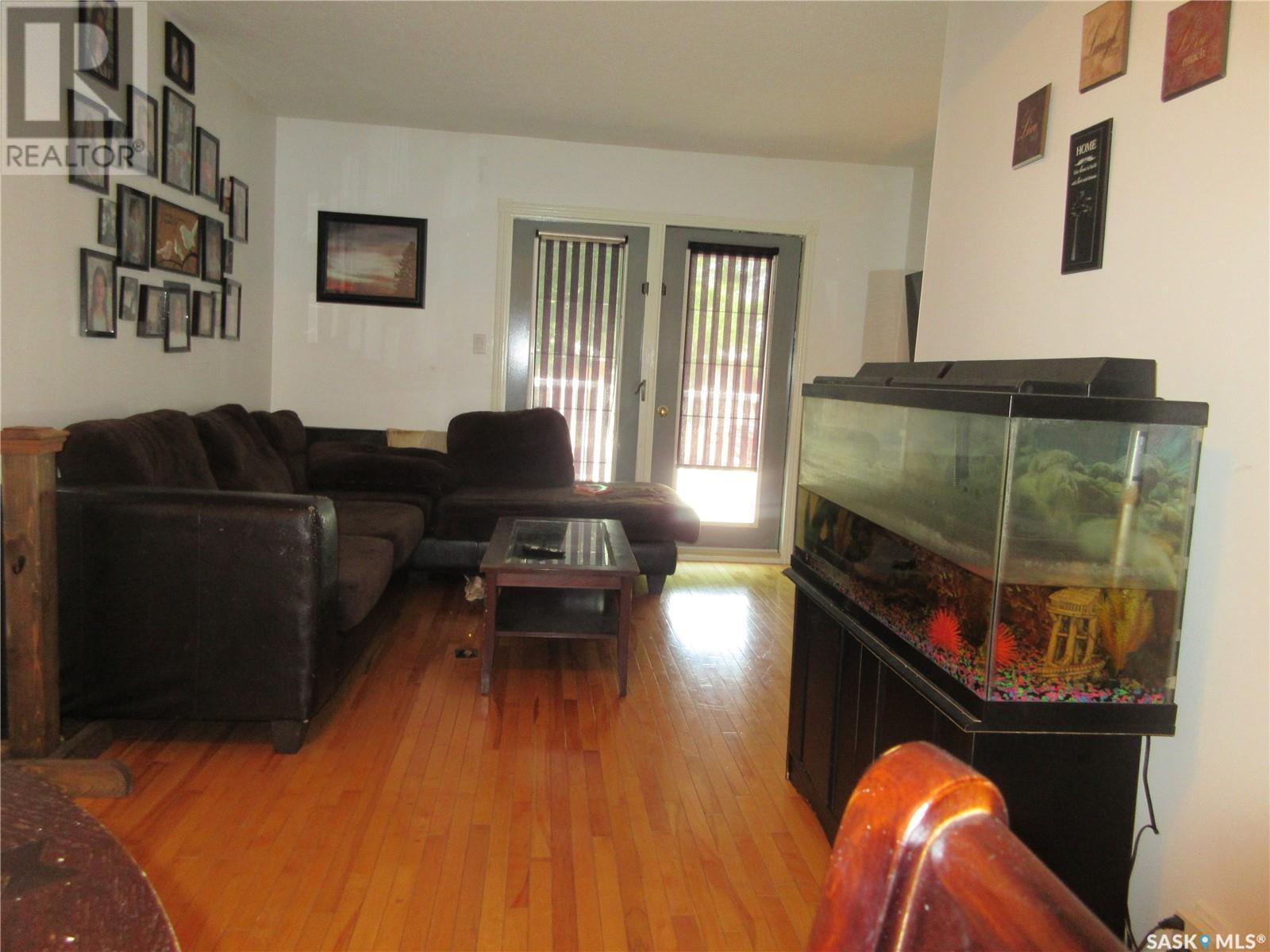 Photo 5 of 1341 Lacon Street, Regina SK