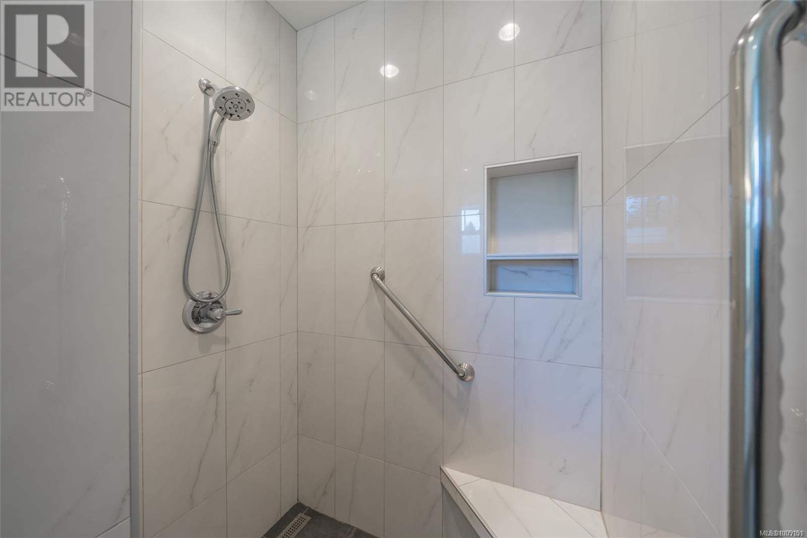 Photo 88 of 1432 Kaz Crt, Nanaimo BC