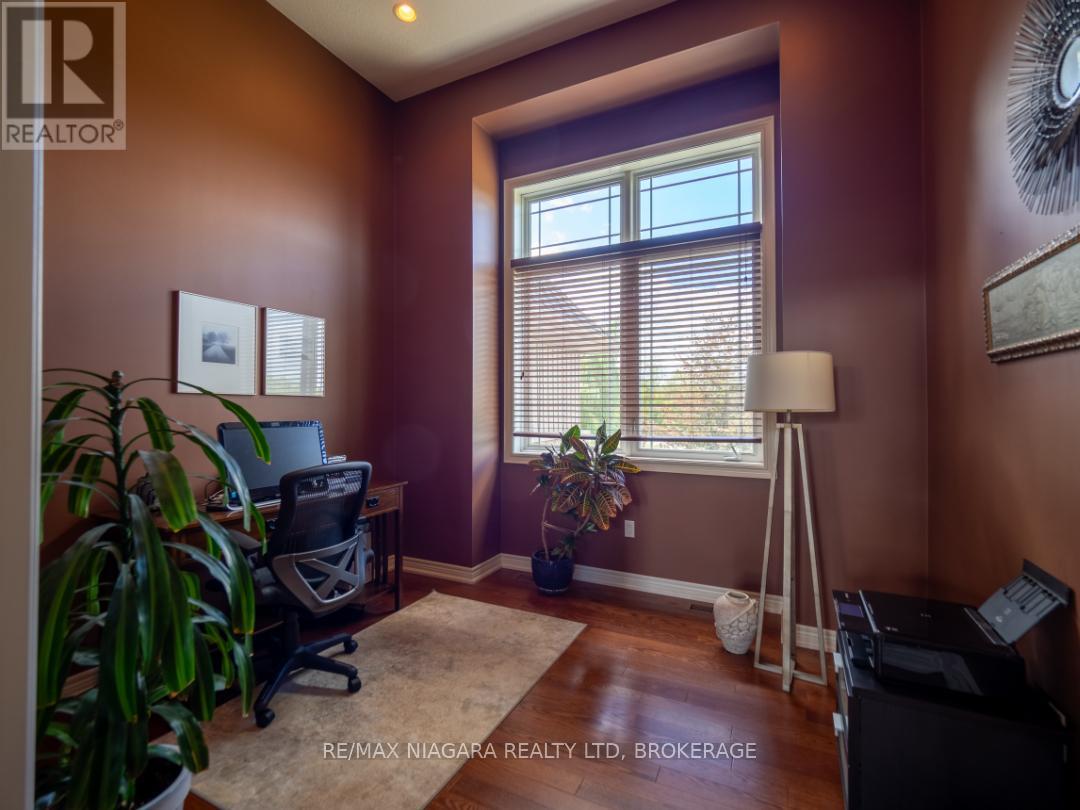 Photo 17 of 20219 Youngs Road S, Wainfleet ON