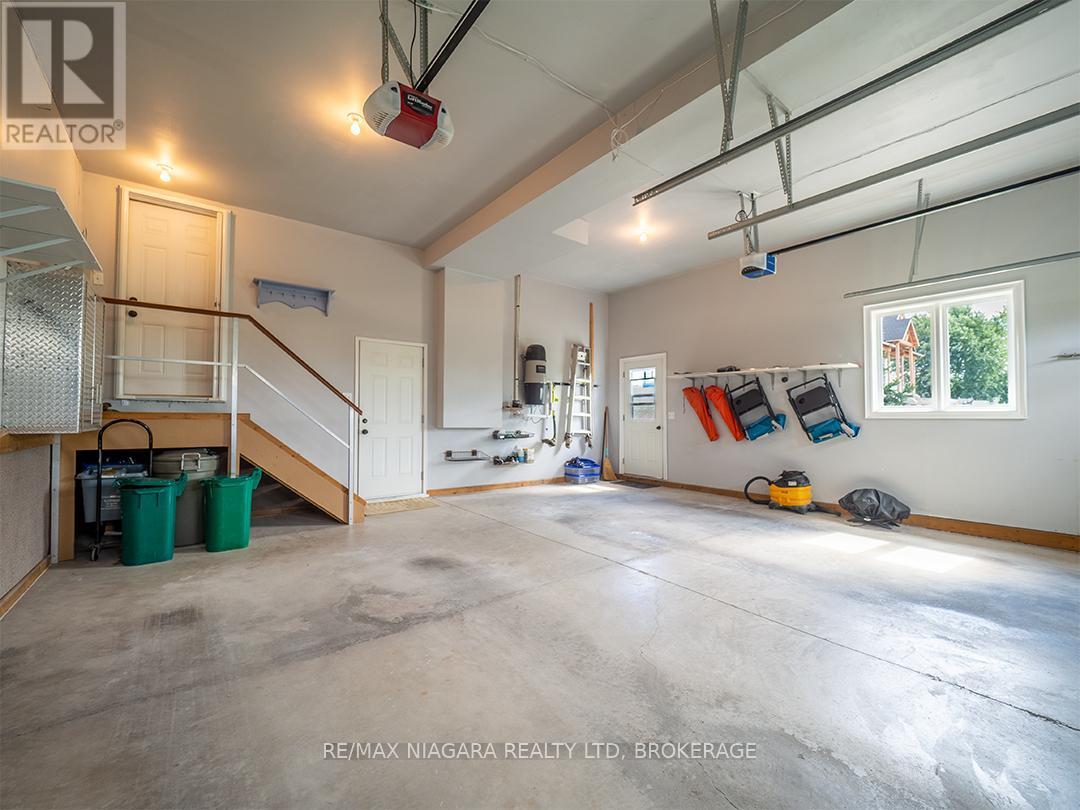 Photo 40 of 20219 Youngs Road S, Wainfleet ON