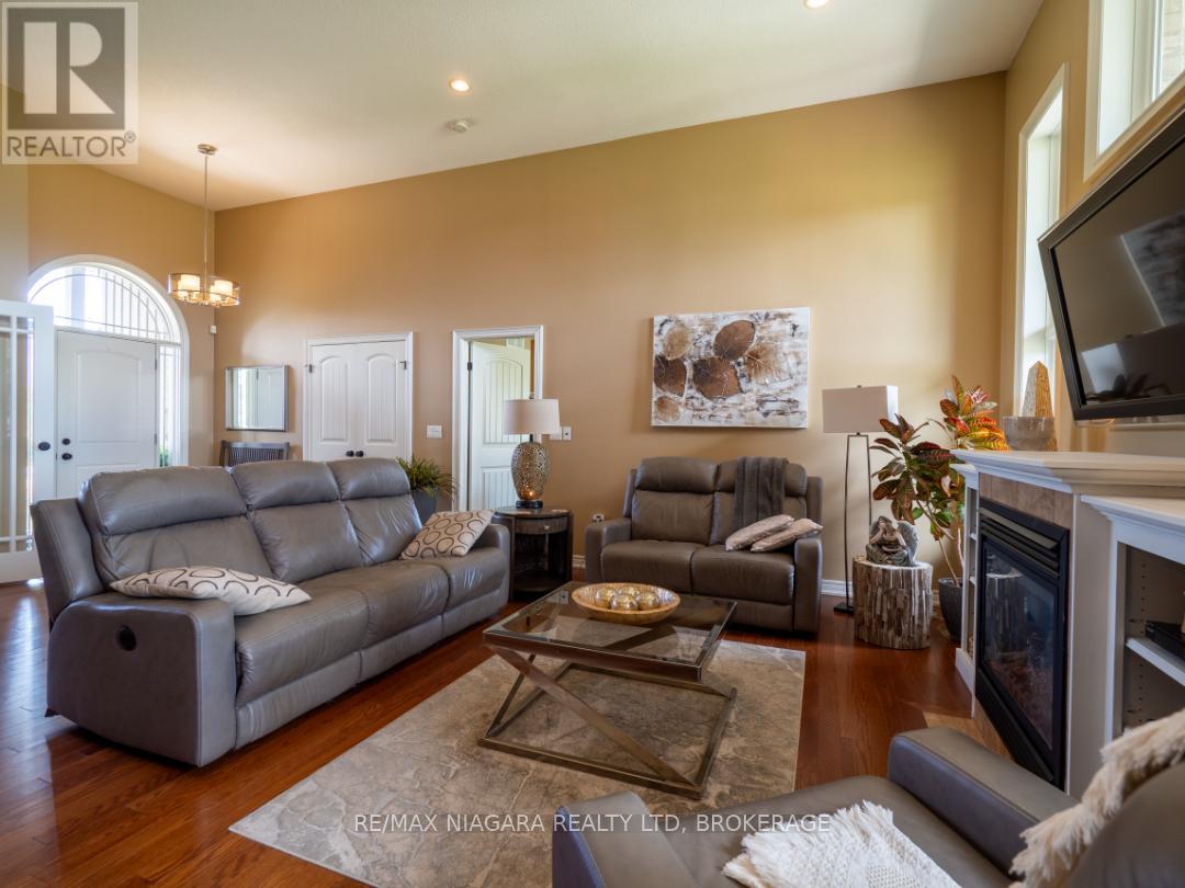 Photo 9 of 20219 Youngs Road S, Wainfleet ON