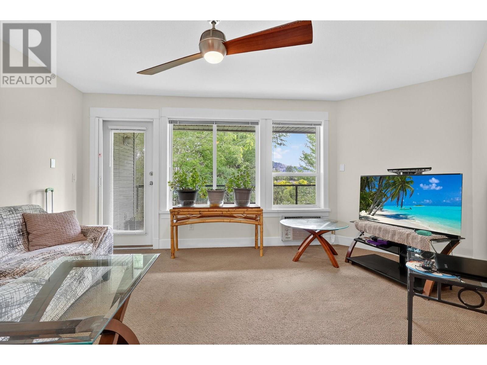 409 135 Ziprick Road, Kelowna