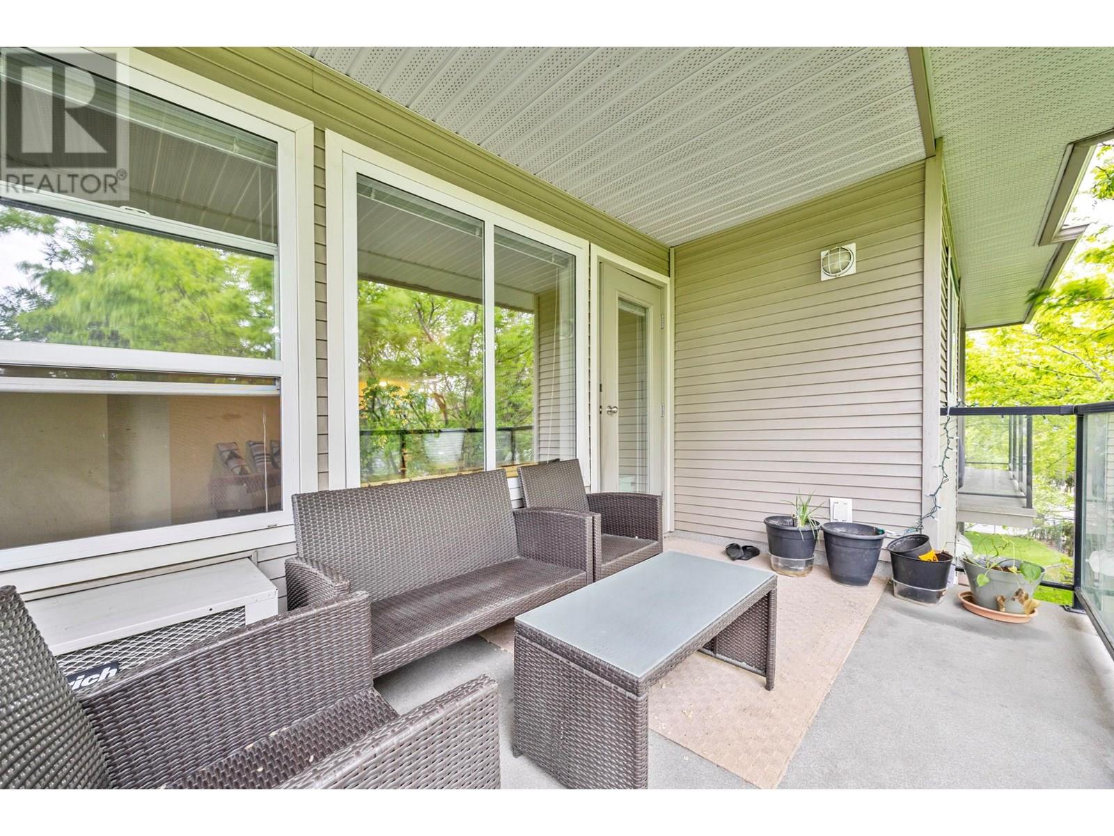 409 135 Ziprick Road, Kelowna