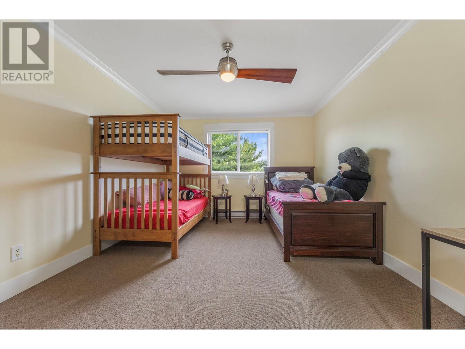 409 135 Ziprick Road, Kelowna