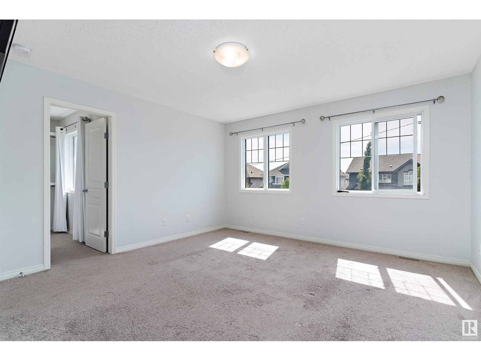 Photo 37 of 17135 38 St Nw, Edmonton AB