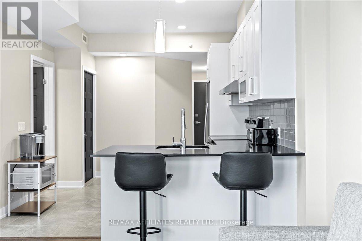 Photo 25 of 407 200 Inlet Private, Ottawa ON