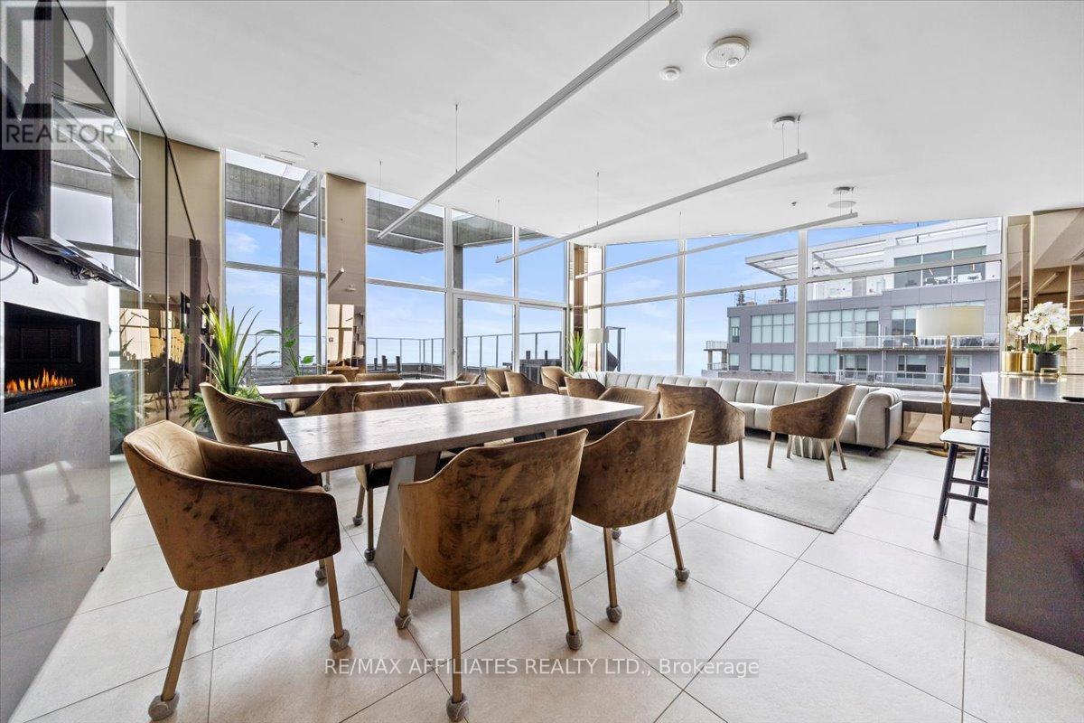 Photo 10 of 407 200 Inlet Private, Ottawa ON