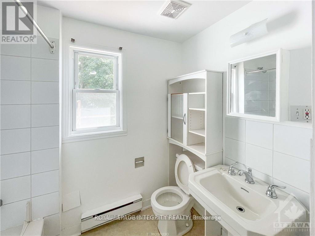 Photo 1 of 3 110 Glynn Avenue, Ottawa ON