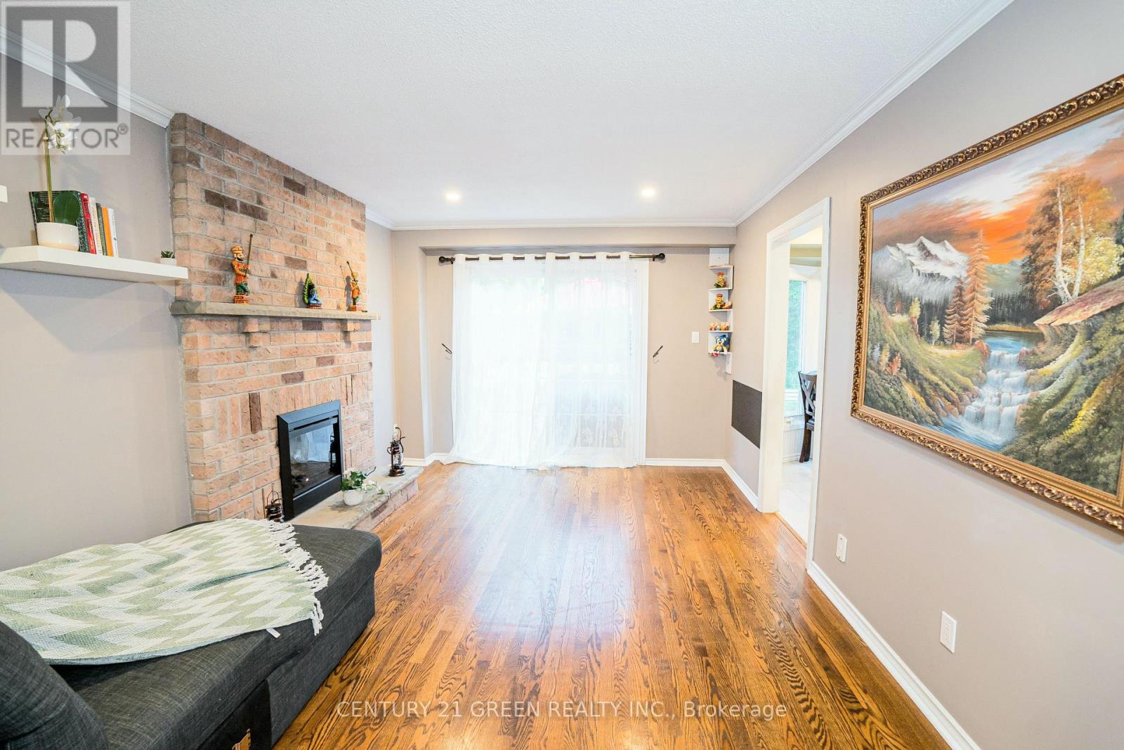 Photo 20 of 13 Alderbrook Drive, Clarington ON