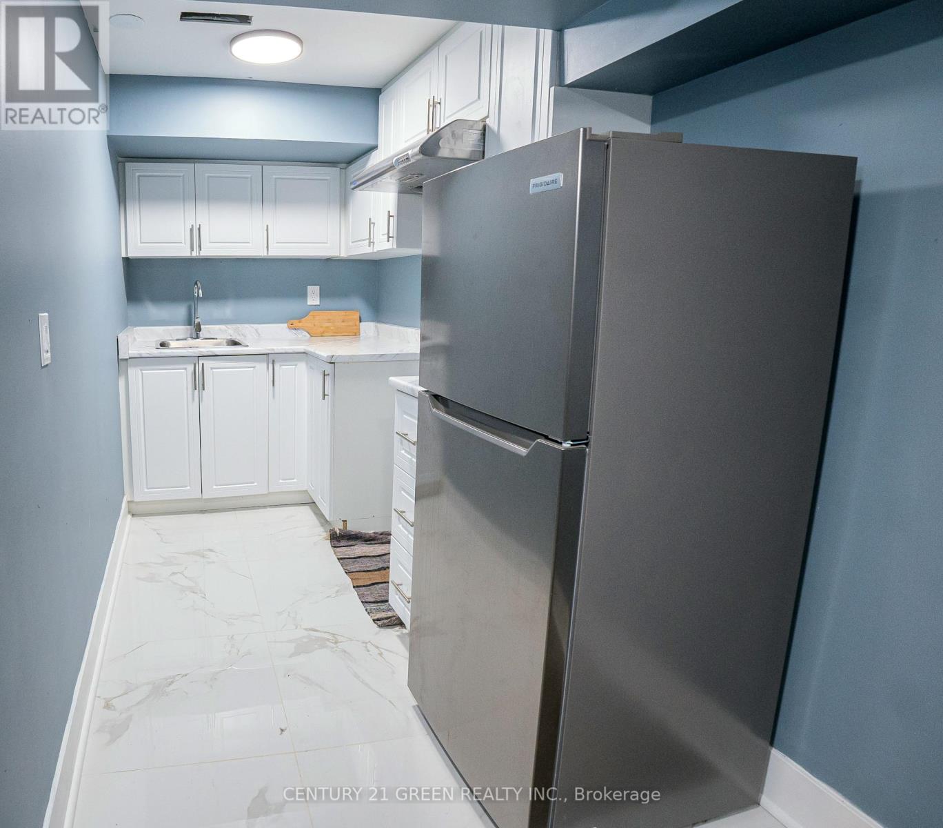 Photo 32 of 13 Alderbrook Drive, Clarington ON