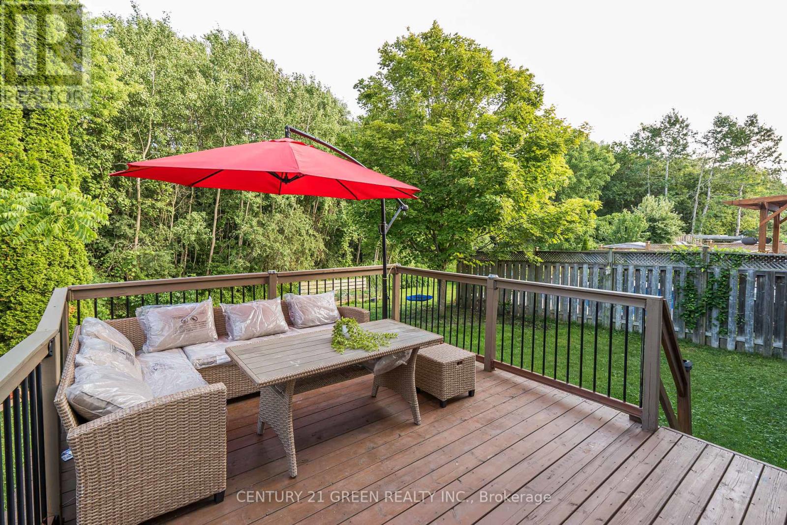Photo 34 of 13 Alderbrook Drive, Clarington ON