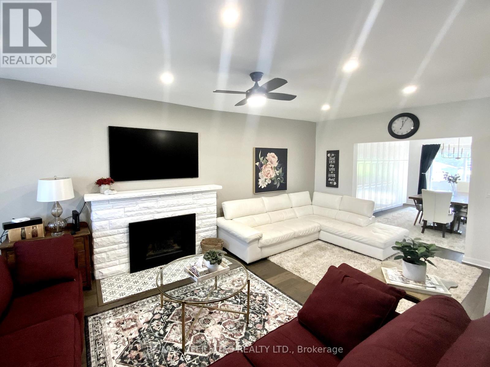 Photo 28 of 139 Rainbow Valley Drive, Montague ON
