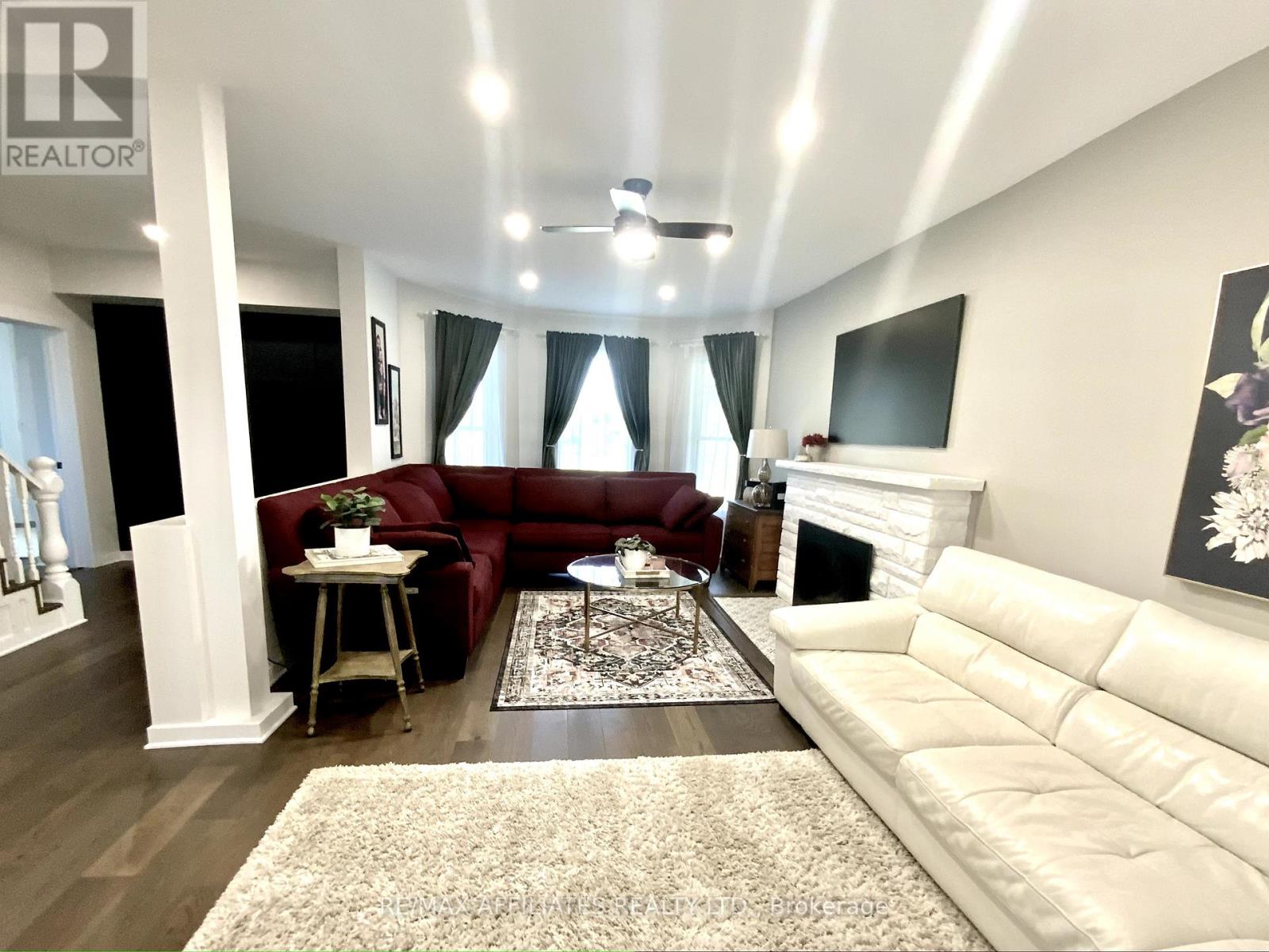 Photo 3 of 139 Rainbow Valley Drive, Montague ON
