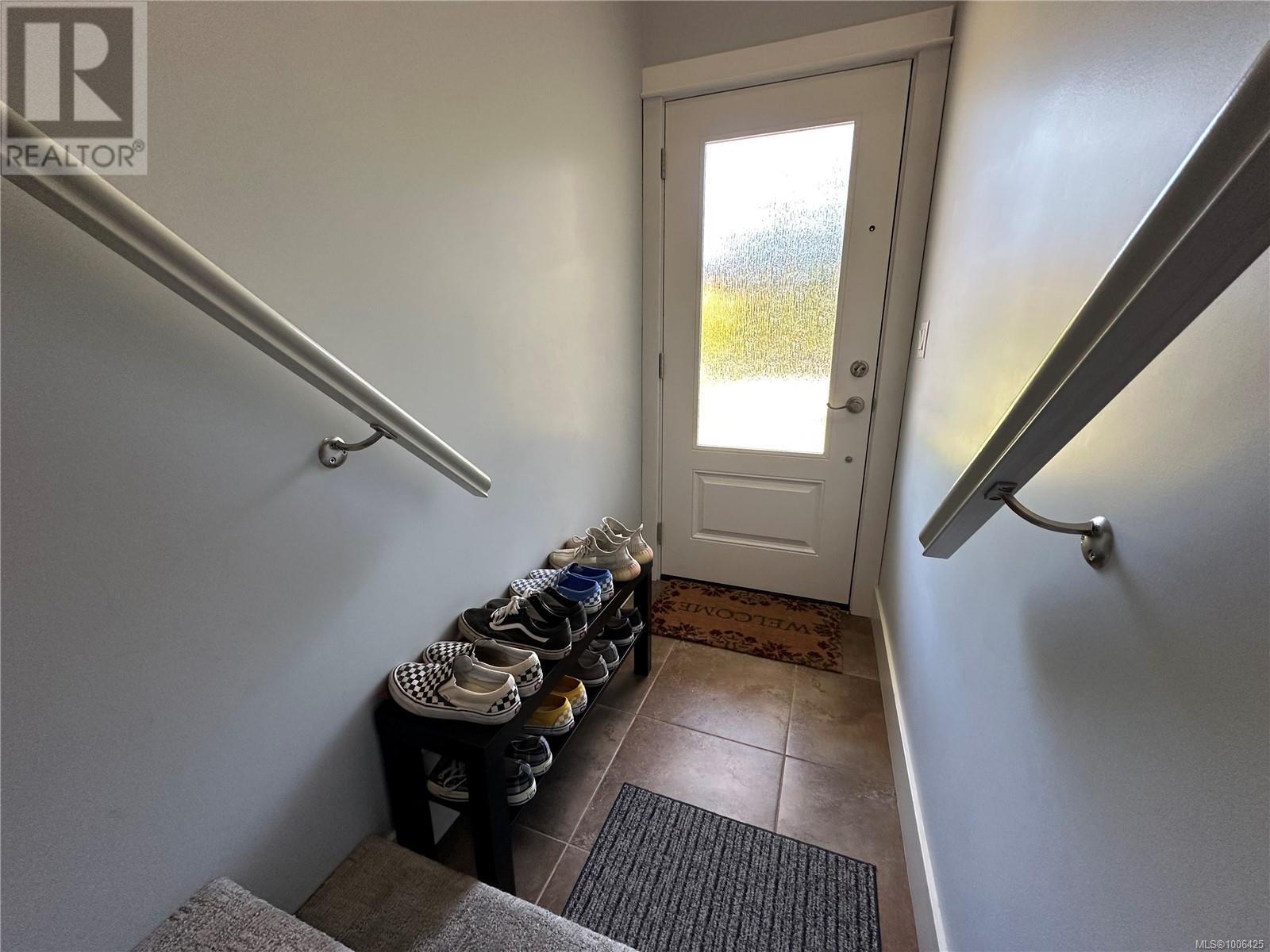 #3 6183 NITINAT WAY - Image 8