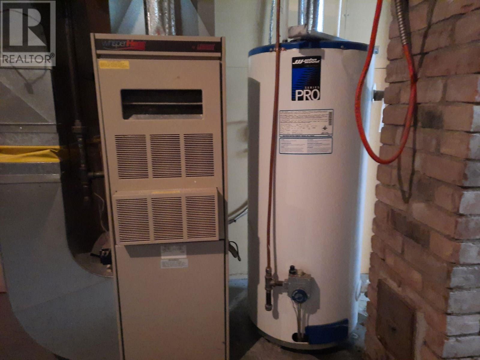 6045 TOWER Road, Grand Forks