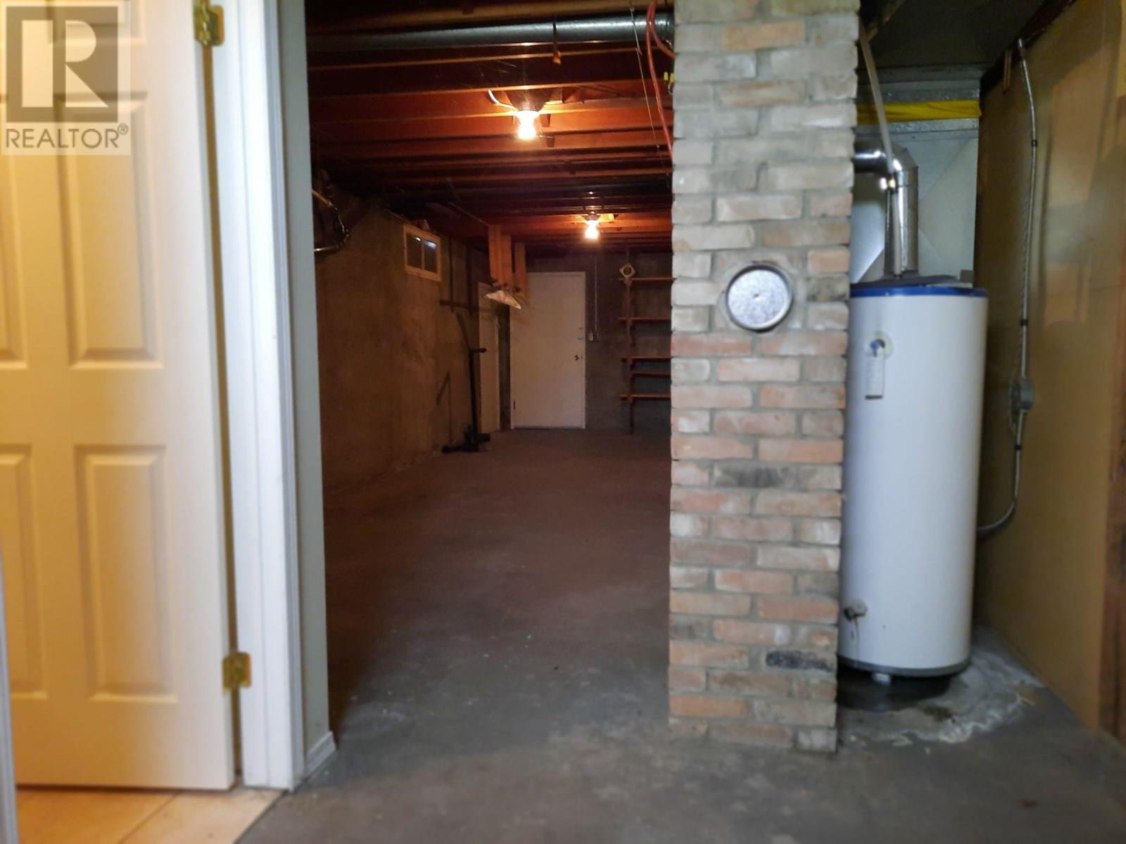 6045 TOWER Road, Grand Forks