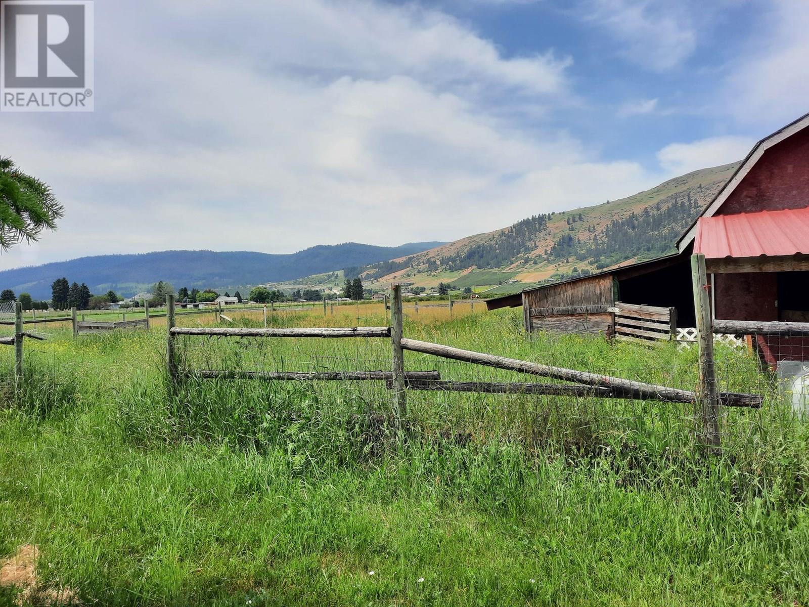 6045 TOWER Road, Grand Forks