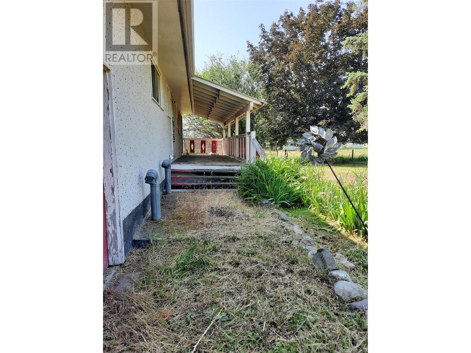 6045 TOWER Road, Grand Forks