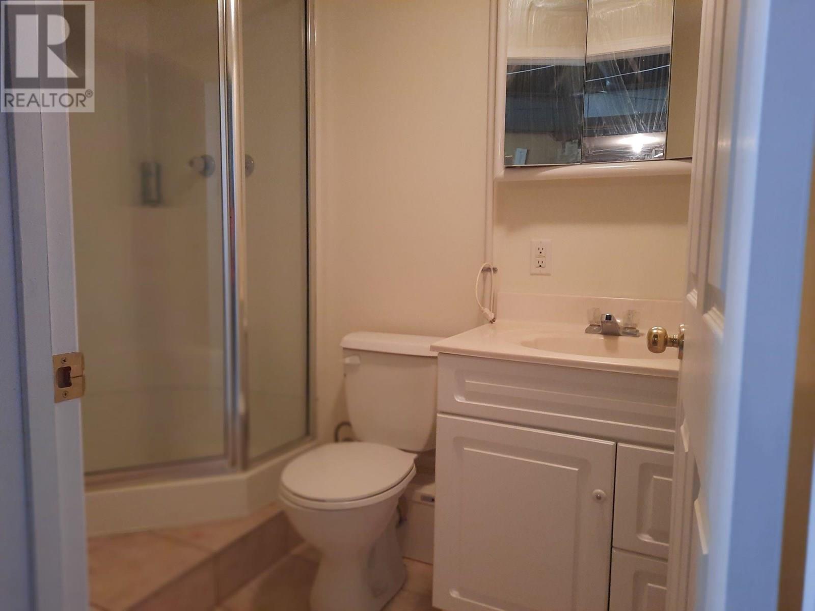 6045 TOWER Road, Grand Forks