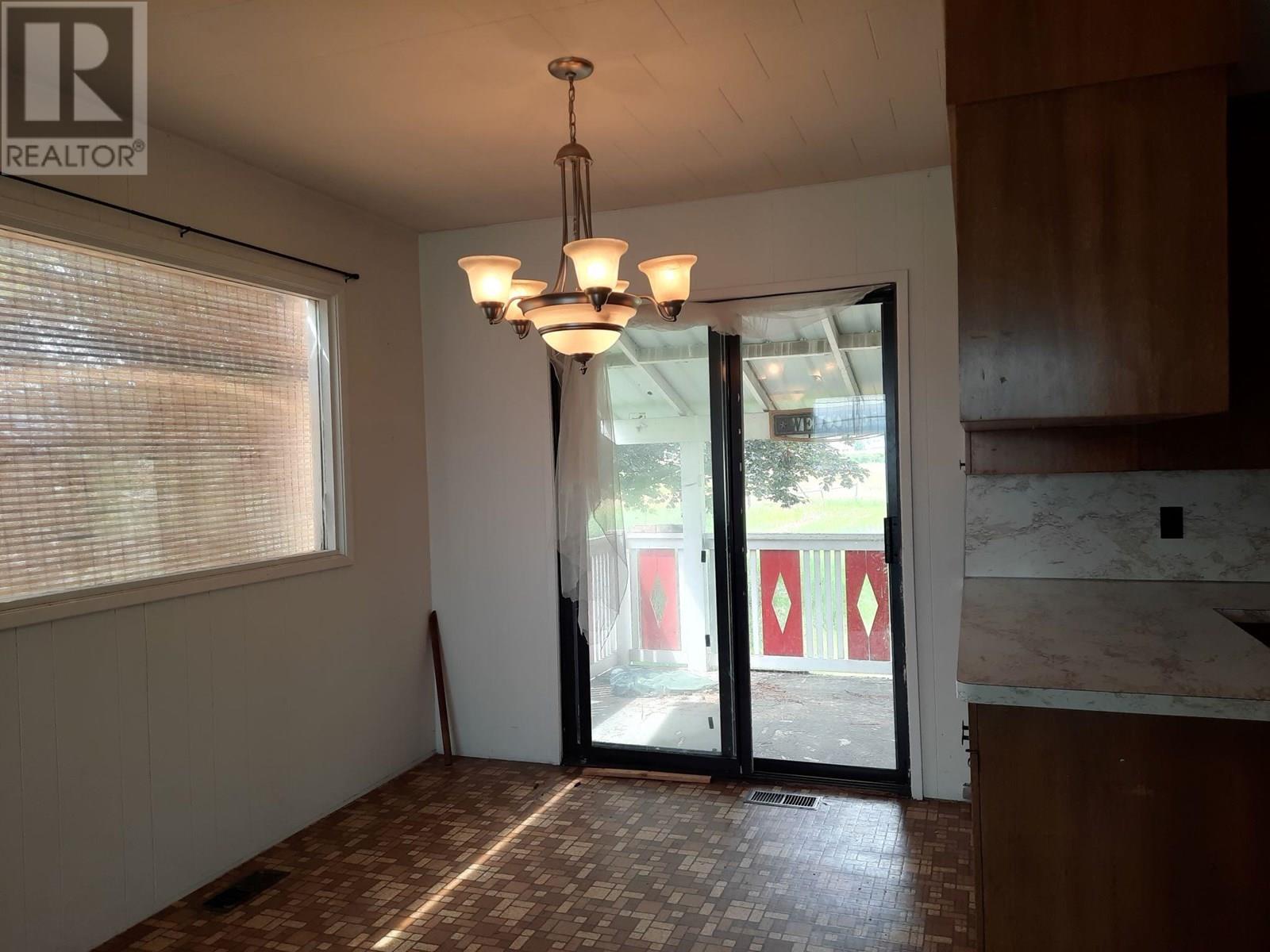 6045 TOWER Road, Grand Forks