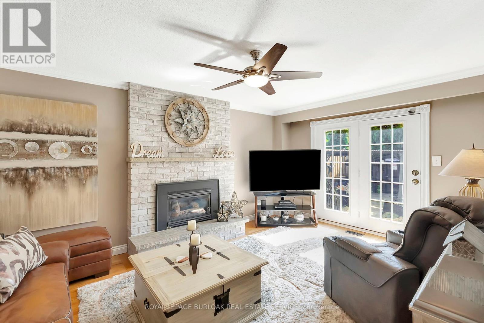 Photo 10 of 2325 Duncaster Drive, Burlington ON