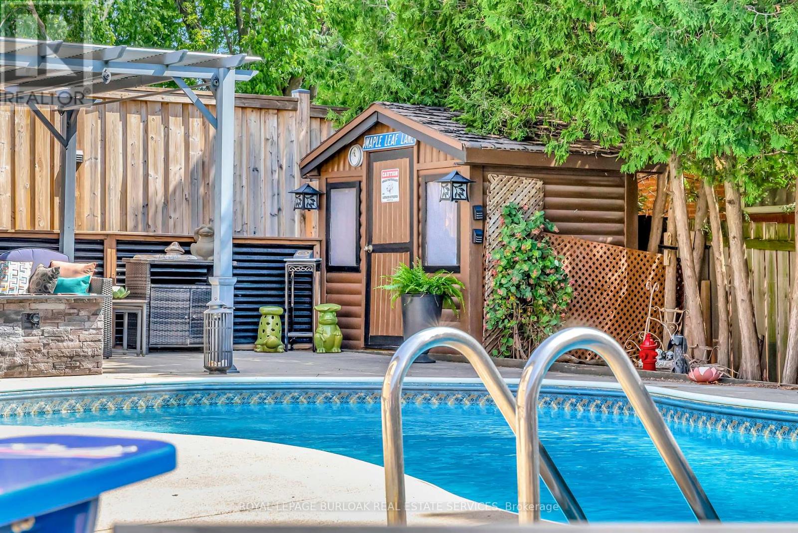 Photo 32 of 2325 Duncaster Drive, Burlington ON
