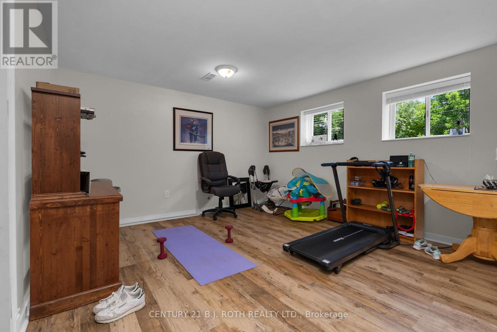 Photo 20 of 175 Segwun Boulevard, Gravenhurst ON