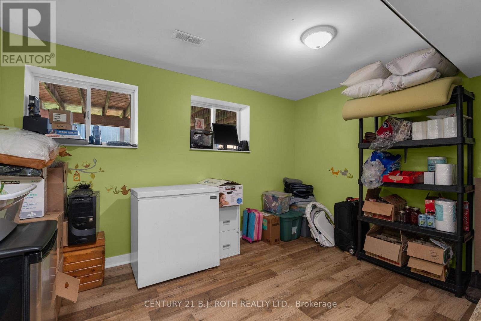 Photo 21 of 175 Segwun Boulevard, Gravenhurst ON