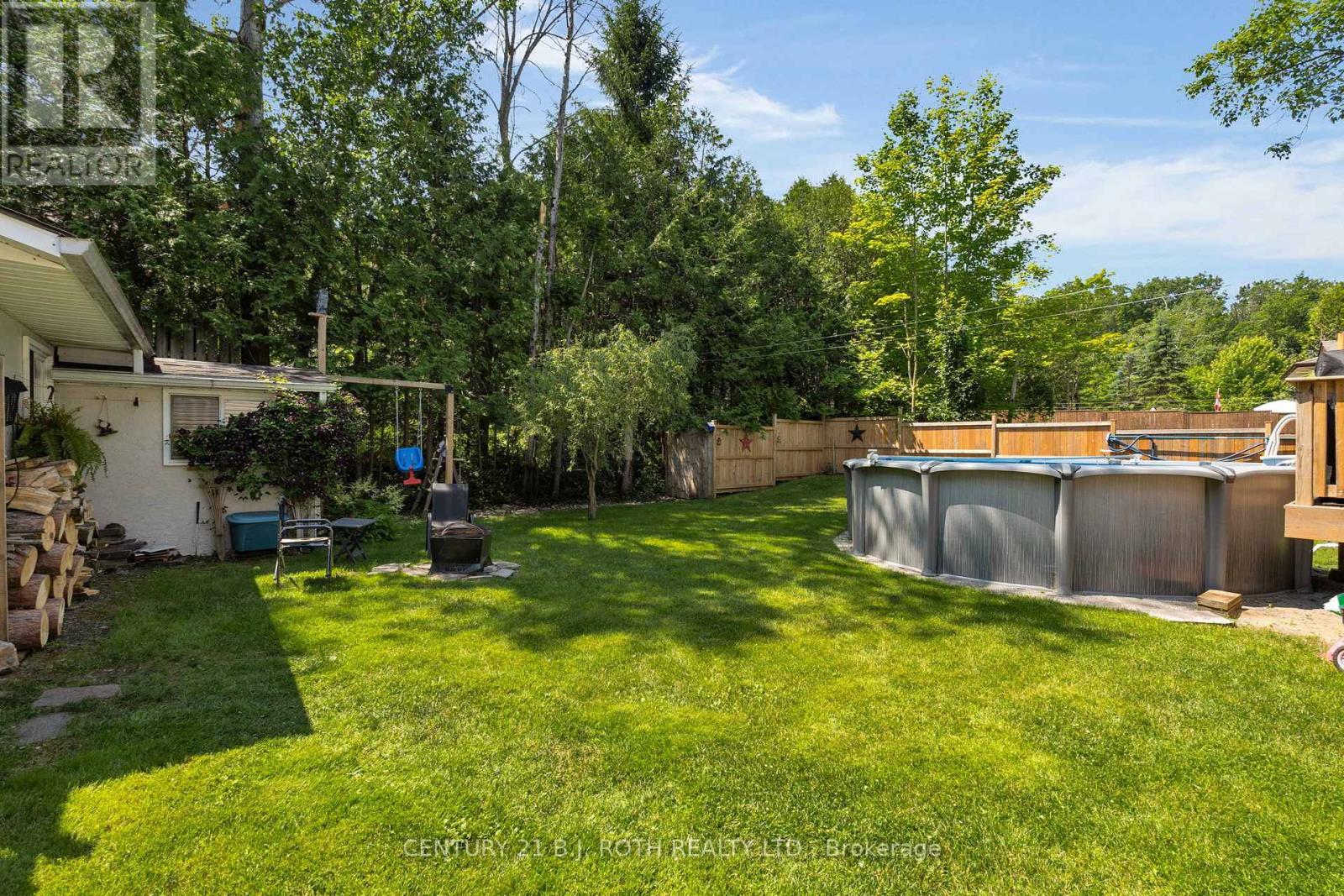Photo 29 of 175 Segwun Boulevard, Gravenhurst ON