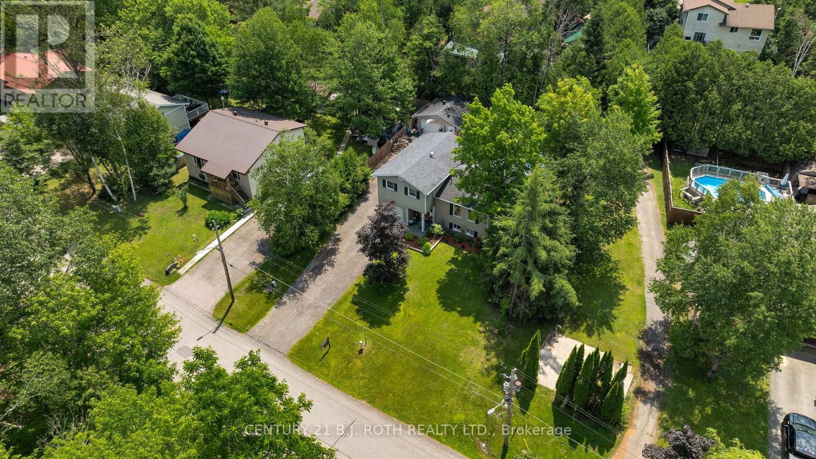 Photo 35 of 175 Segwun Boulevard, Gravenhurst ON