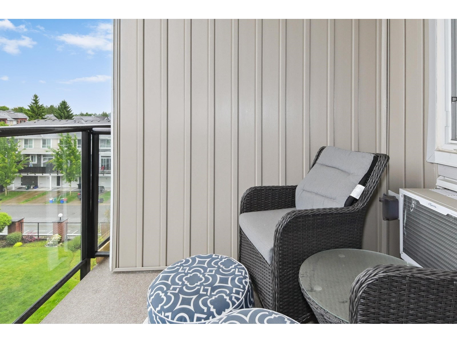 Photo 11 of 410 19730 56 Avenue, Langley BC